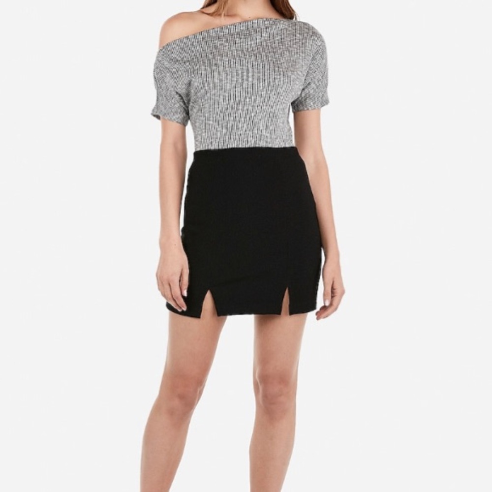 EXPRESS black mini skirt w/ slits